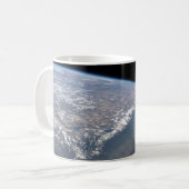 カリフォルニアとネバダは宇宙から見た。 コーヒーマグカップ (正面左)