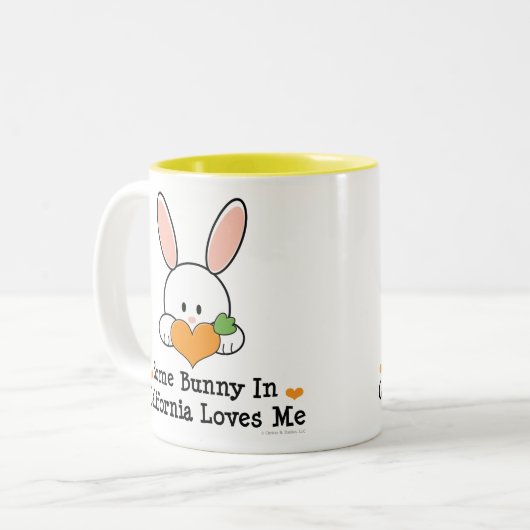 カリフォルニアのバニーは私をマグ愛します ツートーンマグカップ (正面左)