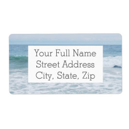 カリフォルニアのビーチでカモメ ラベル