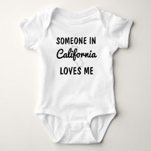 カリフォルニアの人が私のシャワーが大好き ベビーボディスーツ