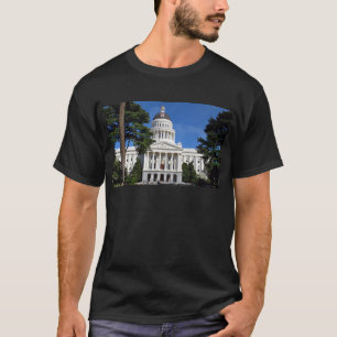 カリフォルニアの州の国会議事堂の建物-サクラメント Tシャツ