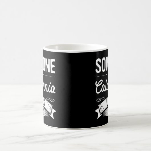 カリフォルニアの誰かが私を愛するCA旅行旅行 コーヒーマグカップ (中央)