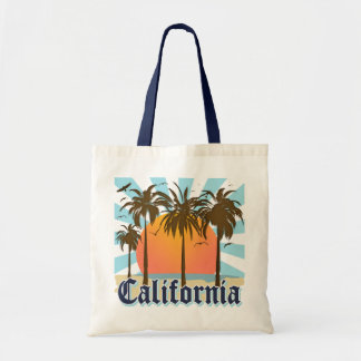 カリフォルニアは日没を浜に引き上げます トートバッグ