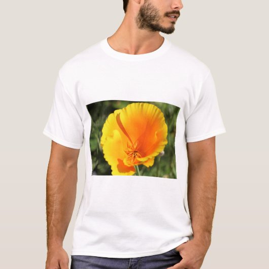 カリフォルニアポピーの花 Tシャツ (正面)