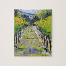 カリフォルニアワイナリー、Carmelの夏のブドウ園のつる植物