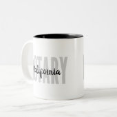 カリフォルニア公証人公共フェードブラックビッグフォント ツートーンマグカップ (正面左)