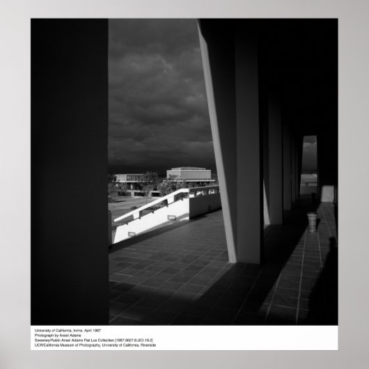 カリフォルニア大学アーバイン、1967年4月 ポスター (正面)