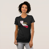 カリフォルニア州のアウトラインとフラグ Tシャツ (正面フル)