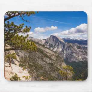 カリフォルニア州のハーフドームの風景 マウスパッド