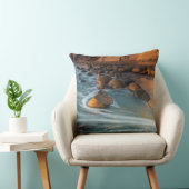 カリフォルニア州のビーチに沿って波 クッション (椅子)