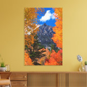 カリフォルニア州の紅葉に囲まれた山 キャンバスプリント (インサイチュ (リビング))