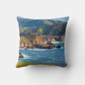 カリフォルニア州アメリカビックスビー付きビッグスールのパノラマ クッション (裏面)