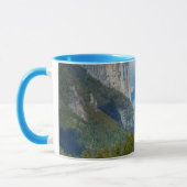 カリフォルニア州アメリカヨセミテのハーフドームのビュー マグカップ (左)