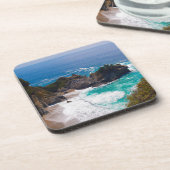 カリフォルニア州アメリカMcwayのビュー滝 コースター (左側)