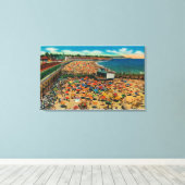 カリフォルニア州サンタクルーズビーチの群集 キャンバスプリント (インサイチュ (ウッドフロア))