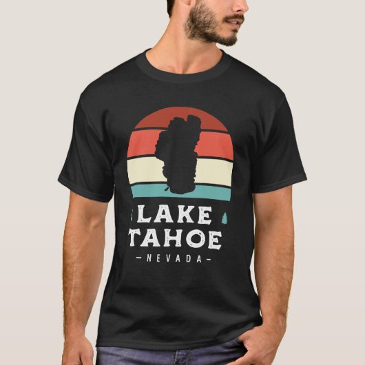 カリフォルニア州タホ湖国立公園キャンプ レトロ Tシャツ (正面)