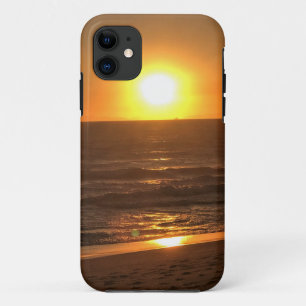 カリフォルニア州ニューポートビーチの夕日 iPhone 11 ケース