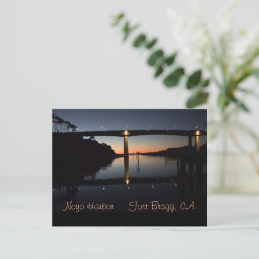 カリフォルニア州フォートブラッグのノヨハーバーのはがきを入手 ポストカード (スタンド正面)