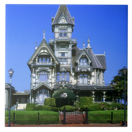 カリフォルニア州ユーレカのカーソン邸宅 タイル (正面)
