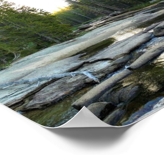 カリフォルニア州ヨセミテのキャンプ場でツオルムネ川を渡る ポスター (角)