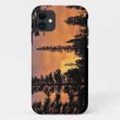 カリフォルニア州ヨセミテのトゥールムネメドウズに沈む夕日 Case-Mate iPhoneケース (裏面)