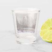 カリフォルニア州ヨセミテバレー（カテドラルロック） ショットグラス (裏面)