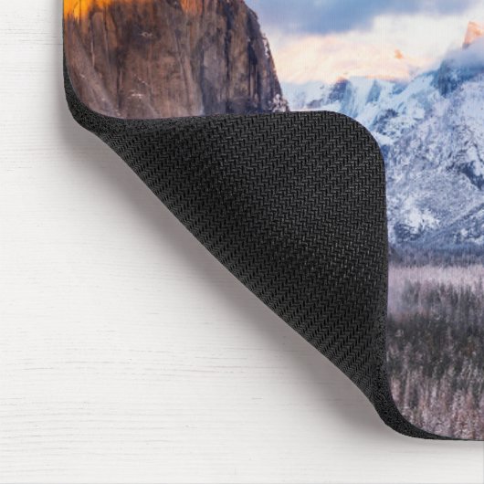 カリフォルニア州ヨセミテ国立公園 マウスパッド (コーナー)