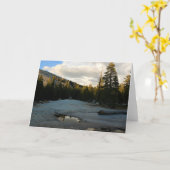 カリフォルニア州ヨセミテ州トゥールムネメドウズのレンバルトドーム カード (黄色い花)