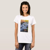 カリフォルニア州ルンディクリークに沿った秋 Tシャツ (正面フル)