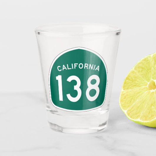 カリフォルニア州ルート138 ショットグラス (正面)