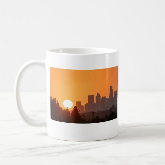 カリフォルニア州ロサンゼルスの夕日 コーヒーマグカップ (左)