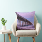 カリフォルニア州埠頭上の紫の夜明け クッション (椅子)