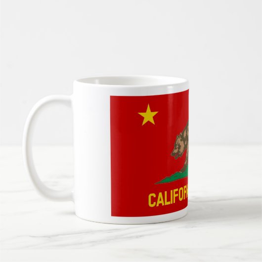 カリフォルニア赤い共産主義の旗の人民共和国 コーヒーマグカップ (左)