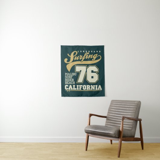 |カリフォルニア76をサーフするLongboard タペストリー (インサイチュ)