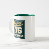 |カリフォルニア76をサーフするLongboard ツートーンマグカップ (正面左)