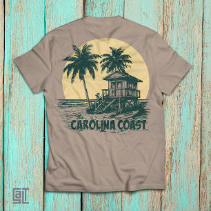 カリフォルニア・コーストのビンテージサンセットビーチハウスと Tシャツ