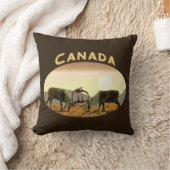 カリブー・デュエル – カナダ クッション (ブランケット)