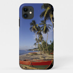 カリブ海 グレナダ セントジョージズ ヤシの木並木のボート iPhone 11 ケース