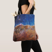 カリーナ星雲の宇宙の崖 トートバッグ (クローズアップ)