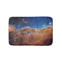 カリーナ星雲の宇宙の崖