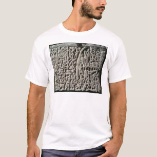 カルカソンヌの包囲を描写するレリーフ、浮き彫り Tシャツ
