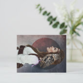 カルト郵便「レディーフクロウ」。 ポストカード (スタンド正面)