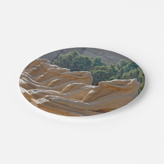 カルナック寺院のスフィンクス通り – エジプト ペーパープレート (アングル)