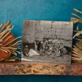 カルナック，Tの柱のホールのグループ写真 フォトプラーク (側面)