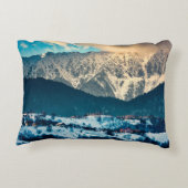 カルパシアン山の冬の風景。ロム・ブラン アクセントクッション (裏面)