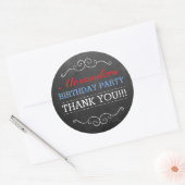 カルボードルック赤白青誕生日パーティー ラウンドシール (封筒)