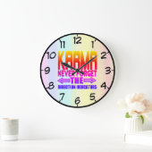 カルマは決して忘れ方向指標を示さない ラージ壁時計 (ホーム)