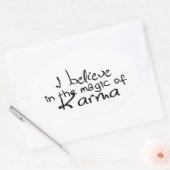 カルマ信じオバルステッカー 楕円形シール (封筒)