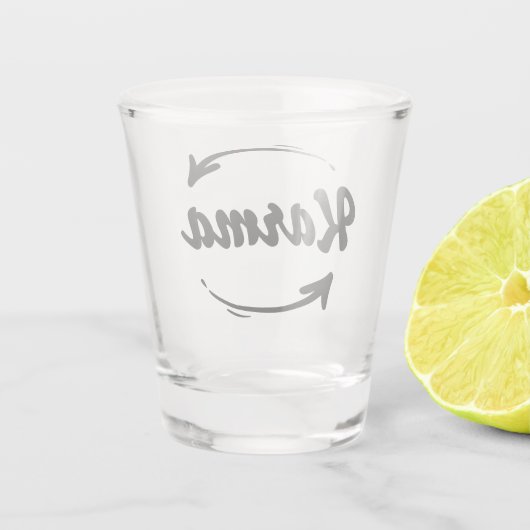 カルマ行くのまわりに来のまわりに引用文ブラック ショットグラス (裏面)