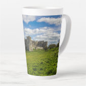 カルー城上空の雲 カフェラテマグ (右アングル)